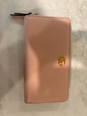 Gucci Blush Pink Zip-Around Leather Wallet with Gold GG